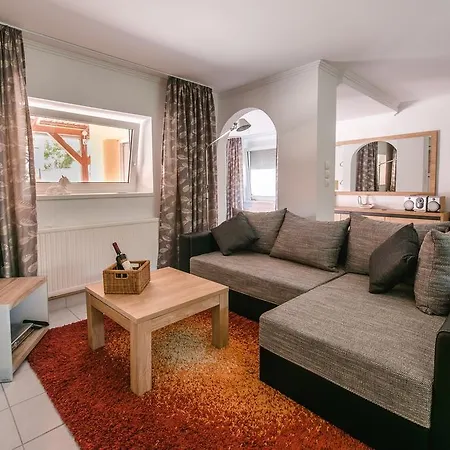 Apartman Happy Holiday Kovagoszolos